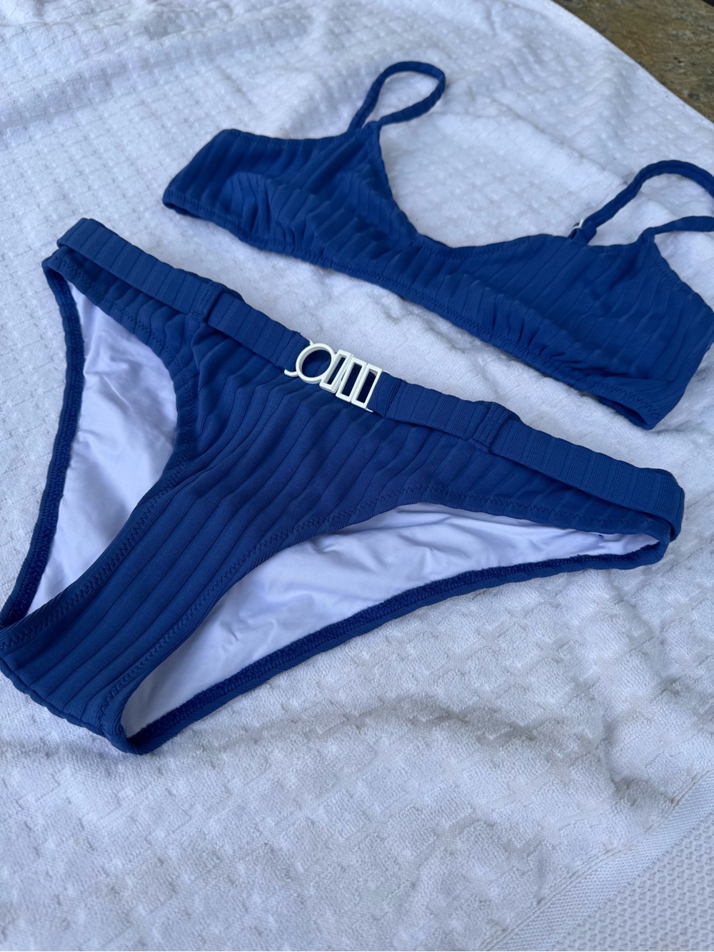 Solid & Striped Rachael Rib Bikini - Picture 6 of 13